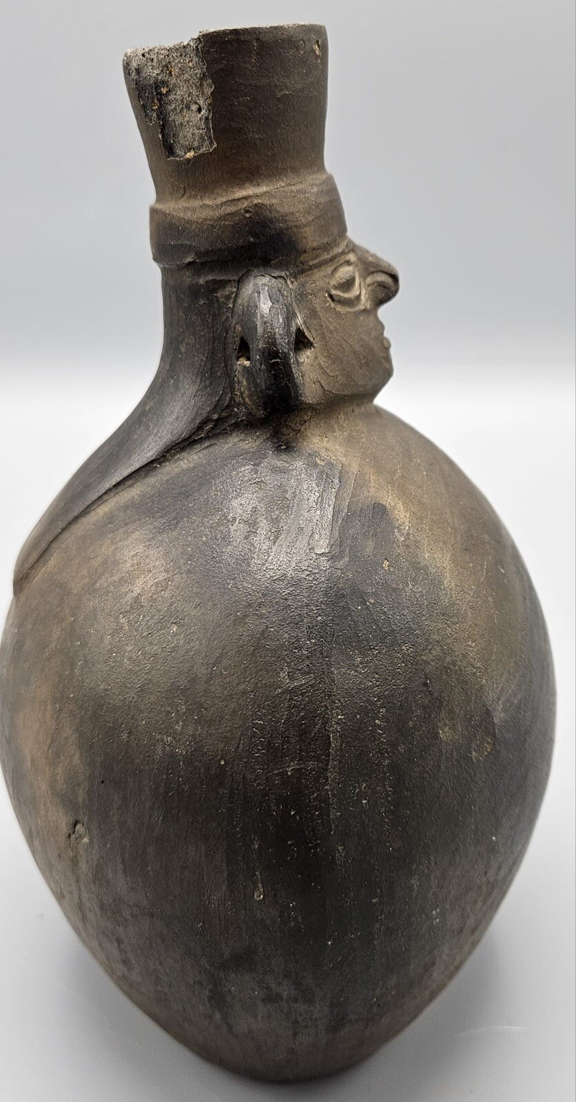 Pre Columbian Chimu Blackware Human Effigy vessel pottery