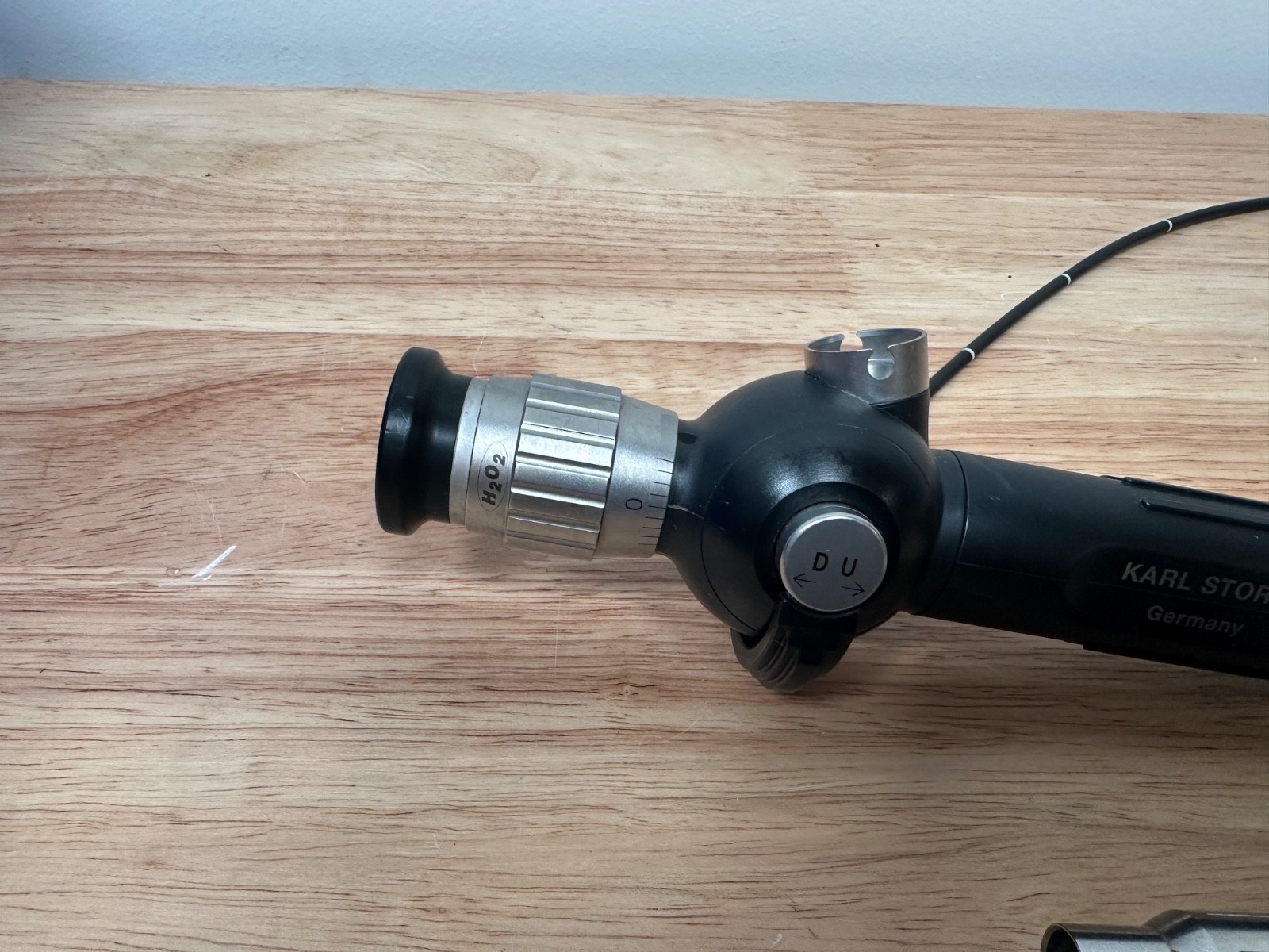 Karl Storz 11002 BD1 Broncho-Fiberscope W/ Karl Storz 11301 D4 LED Light Source