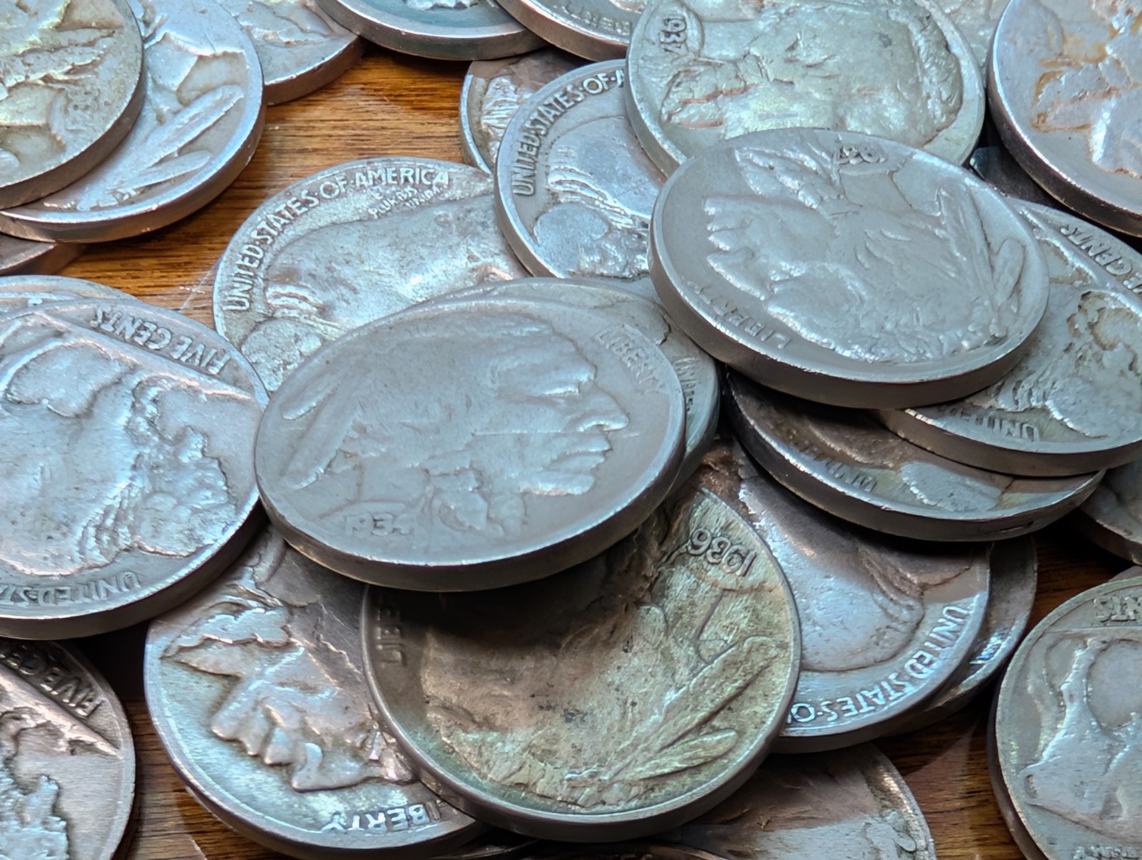 100 Buffalo Nickels - WITH DATES - Common US Nickel Coins