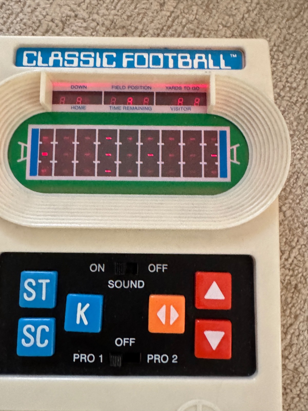 MATTEL Classic Football - Year 200 - GOOD WORKING ORDER! Vintage Football Game