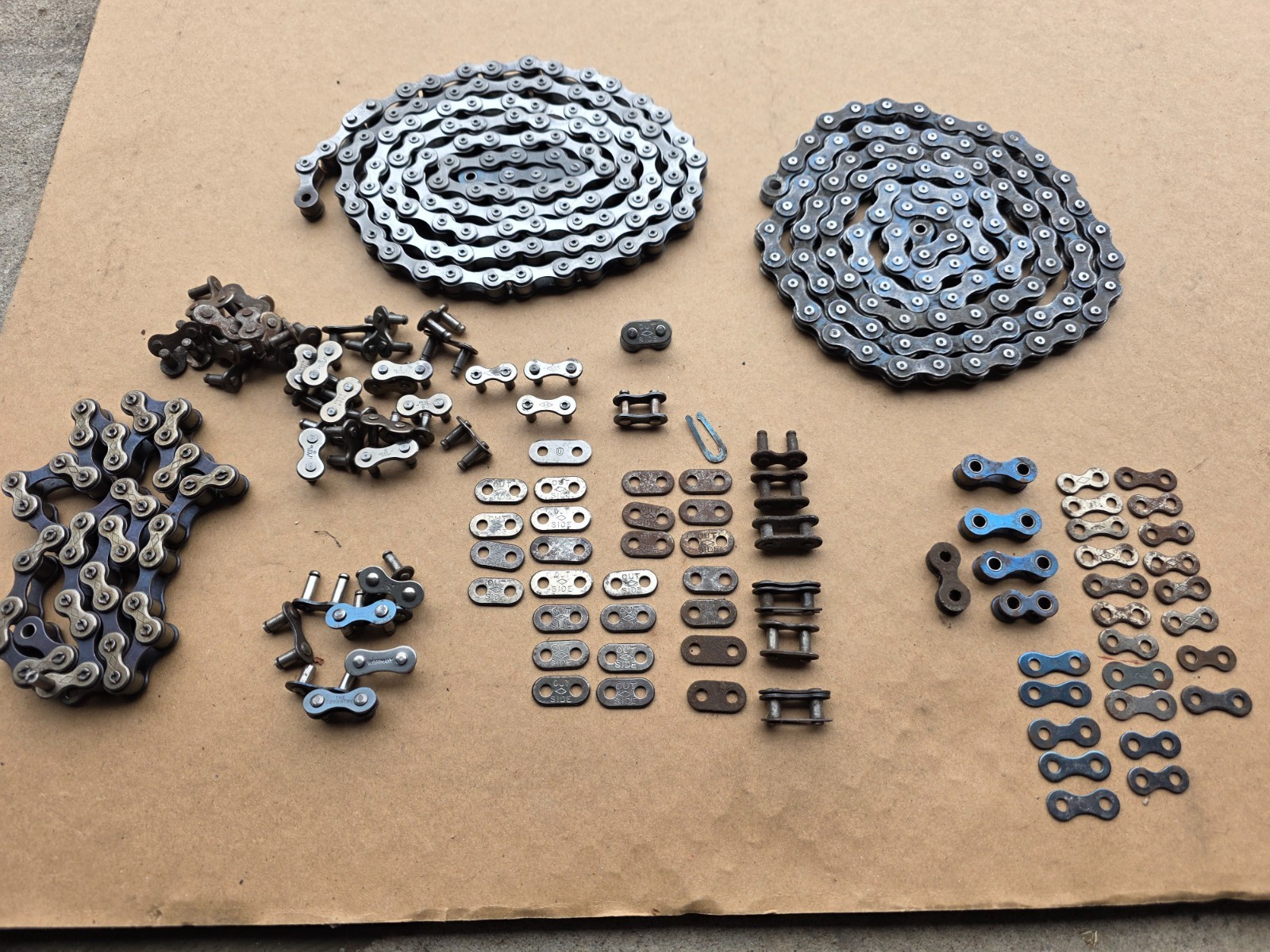 VINTAGE BICYCLE CHAINS PARTS LOT DIAMOND HEAR IT SNAP UNION SKIPT TOOTH ETC