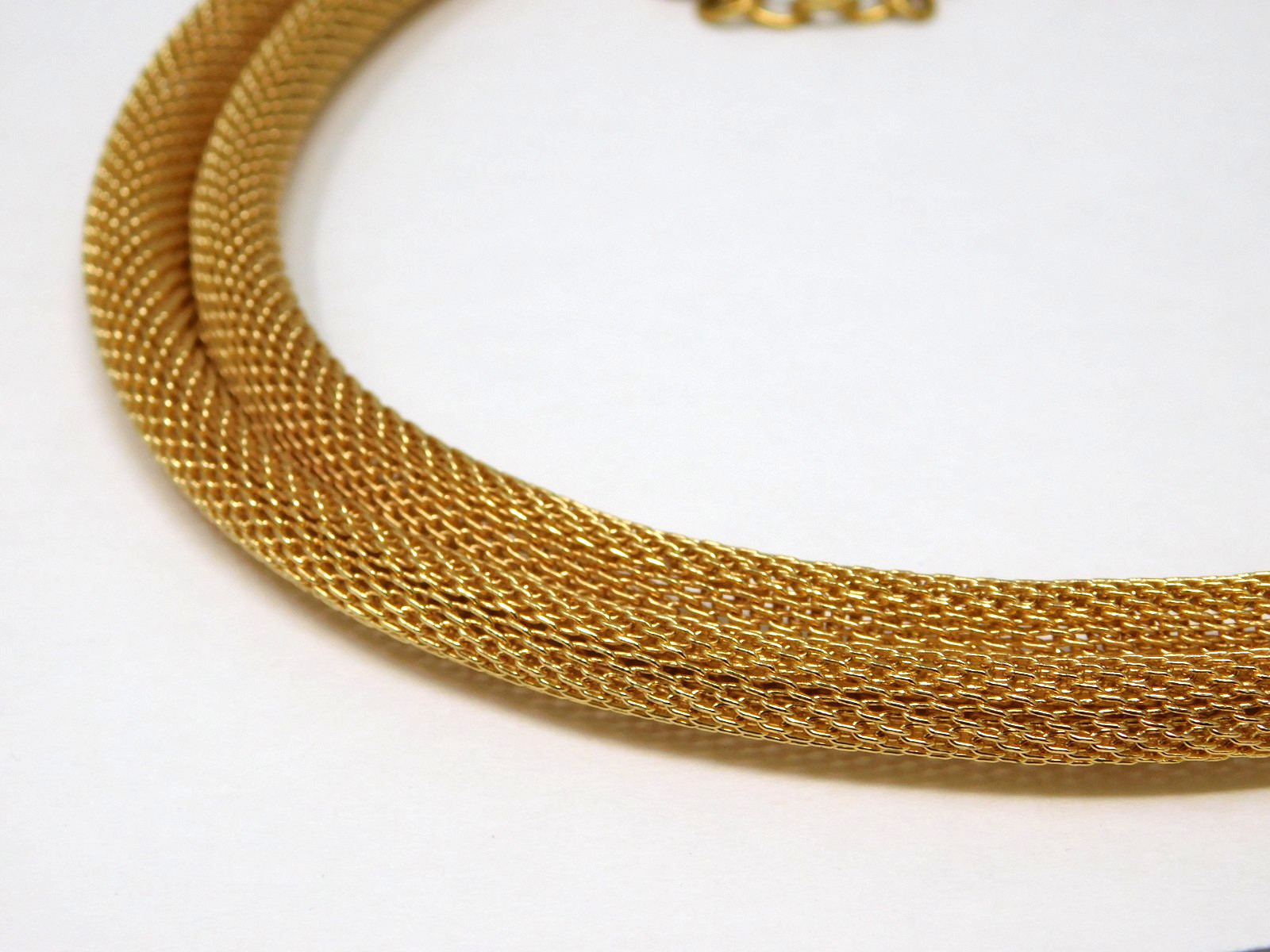 Vintage JOAN RIVERS Gold Tone Mesh Necklace