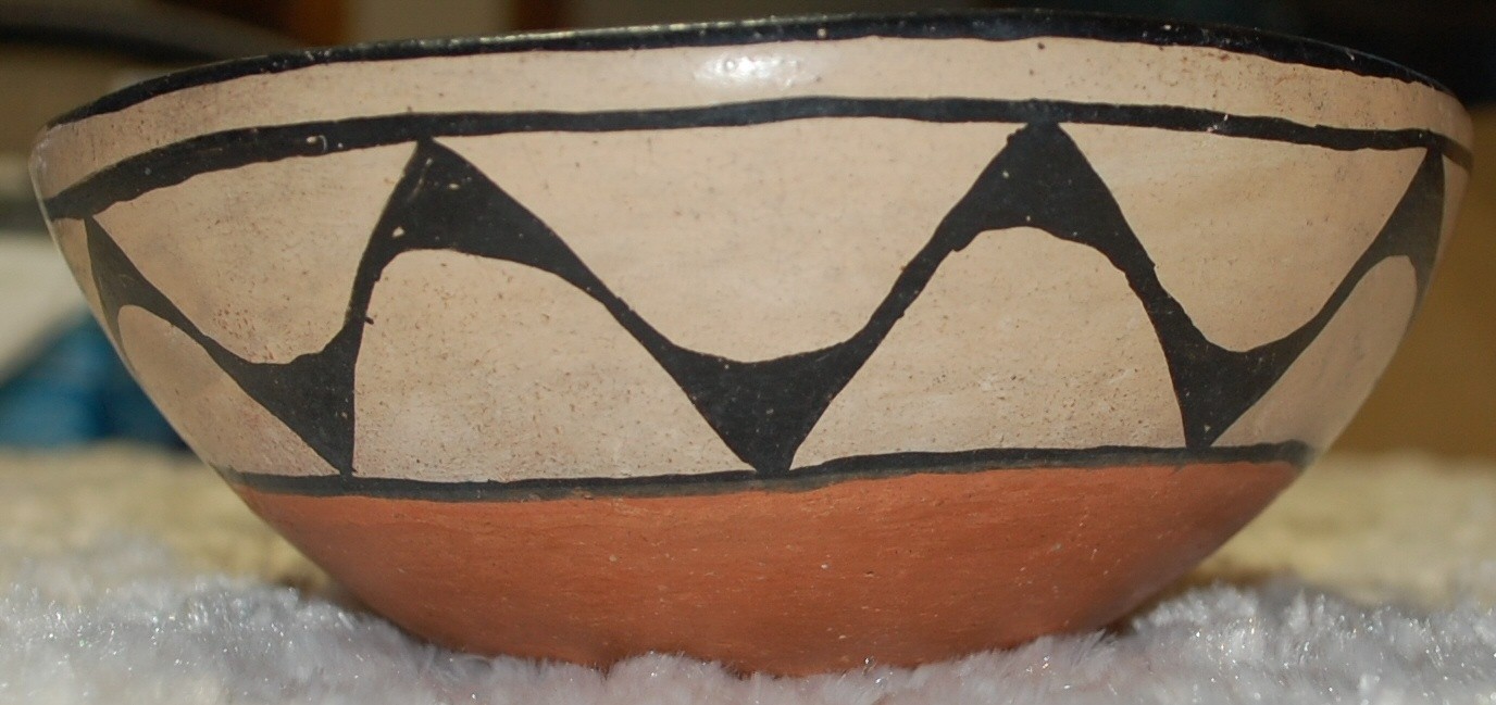Early Cochiti Pottery Bowl with two beautiful painted Birds-ca. 1920-1930's