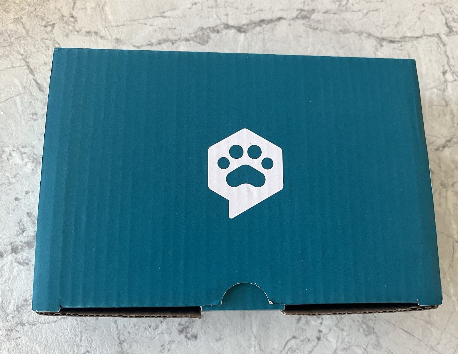 Gently Used Fluent Pet Connect Base with 6 HexTiles and 30 Connect Buttons