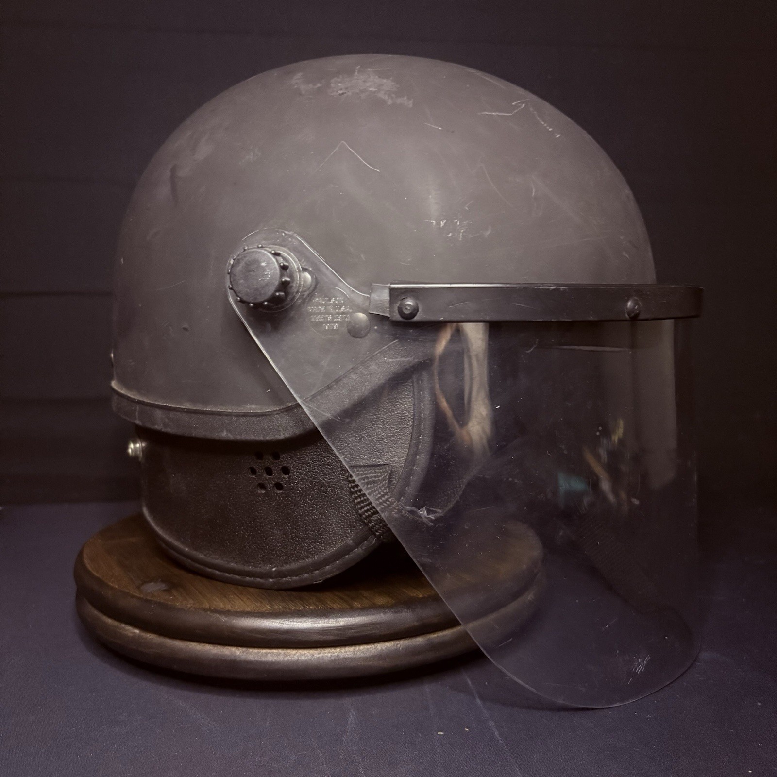 Police SWAT Riot Helmet Black (Universal Size) USA MADE w/ Removable Face Shield