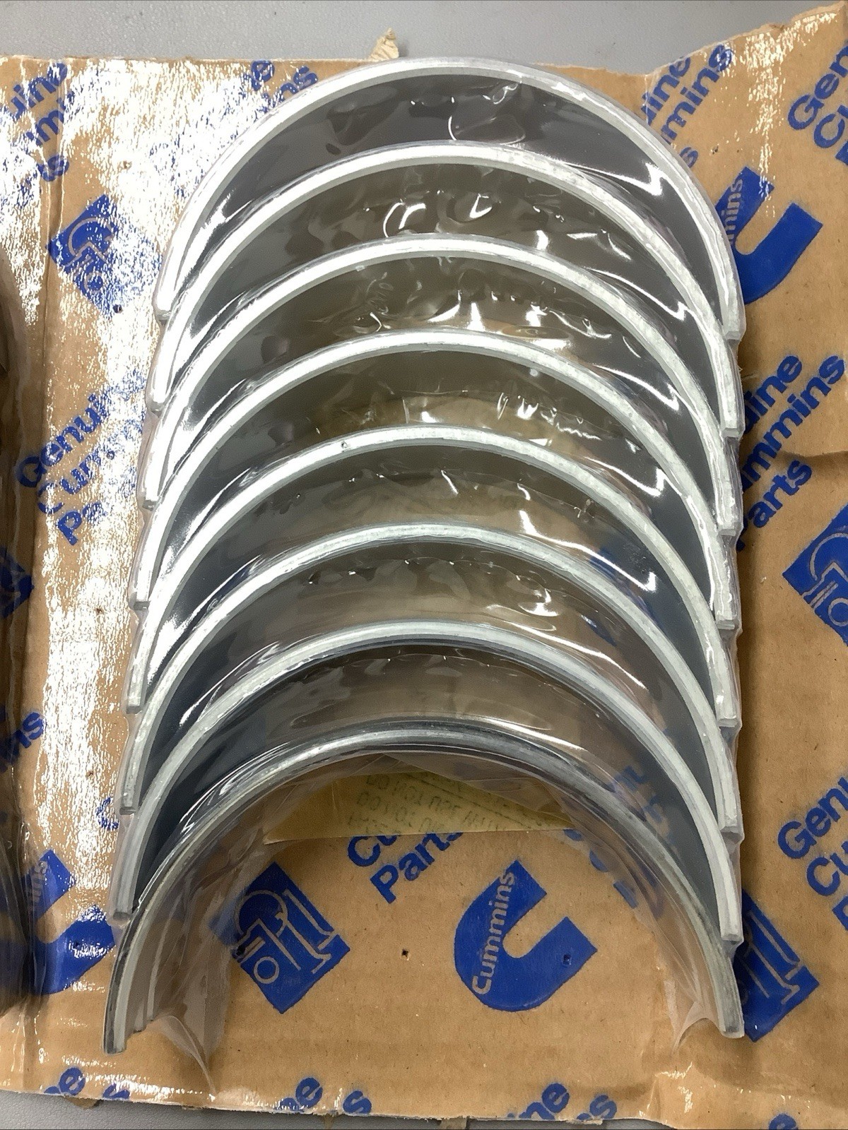 Genuine Cummins 4025125 Main Bearing Set for Non-Cert 11L M11 Engines (r86)