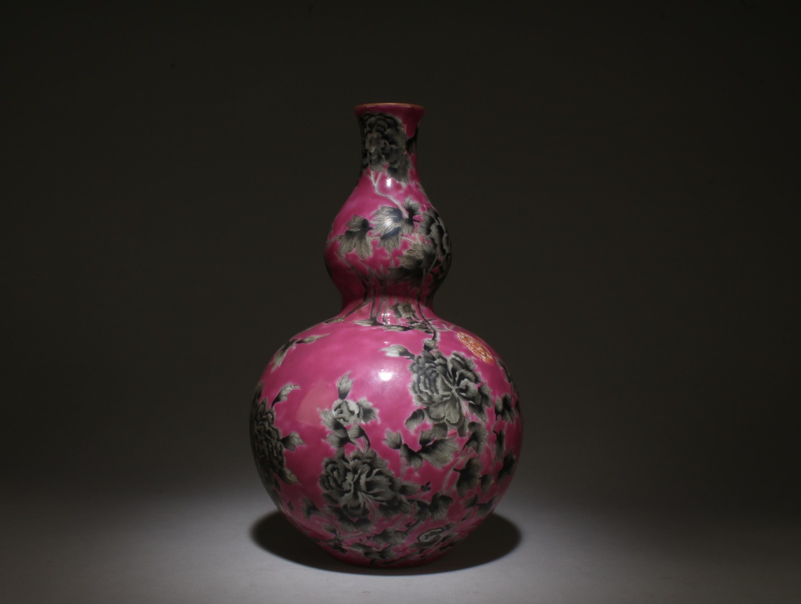 A Porcelain Double Gourd Vase
