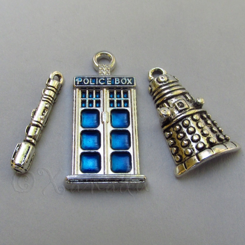 Doctor Who Tardis, Sonic Screwdriver, Dalek Charms Mix CM2008 - 3, 15 Or 30PCs