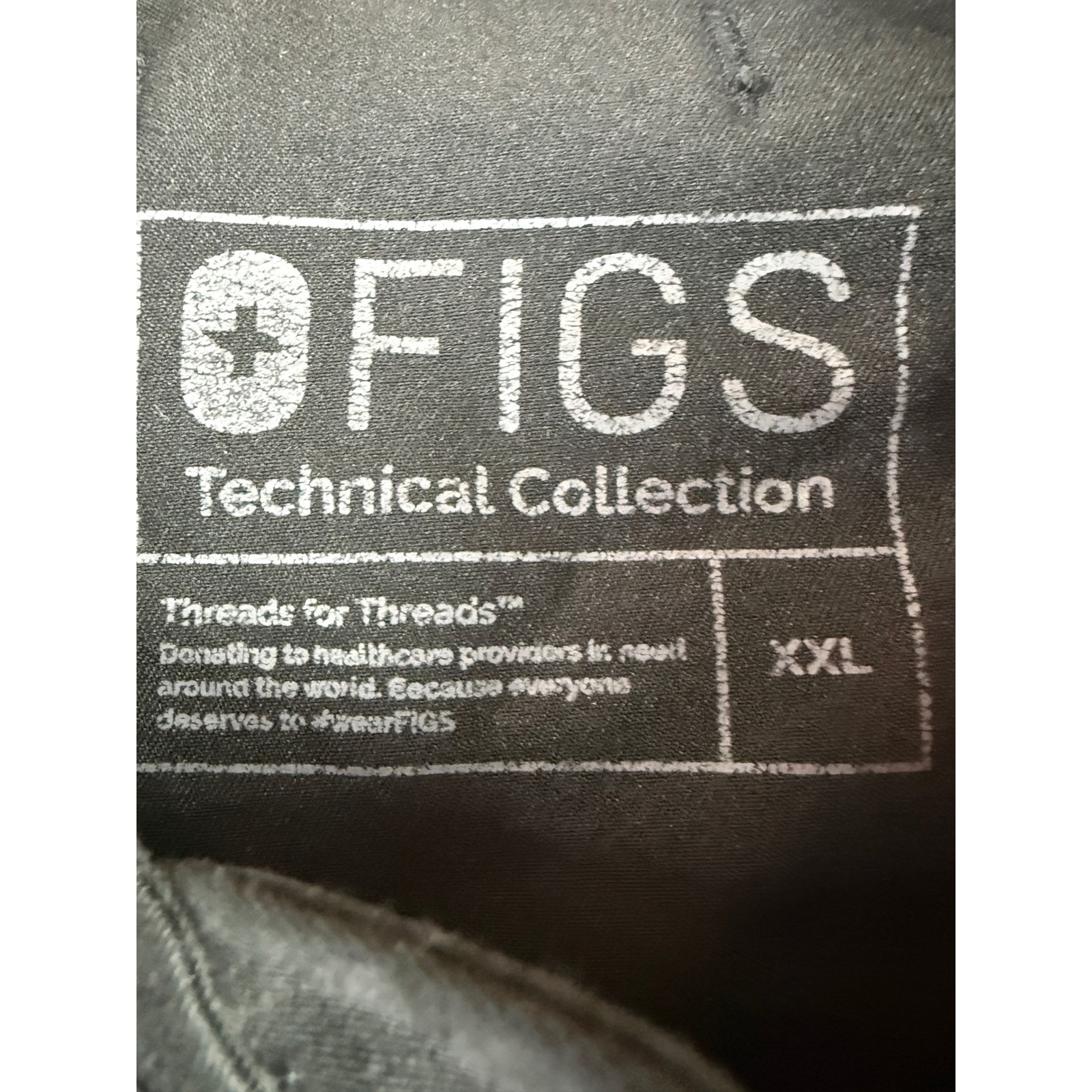 FIGS Technical Collection Black Henley Scrub Top W20SW1017 Womens XXL