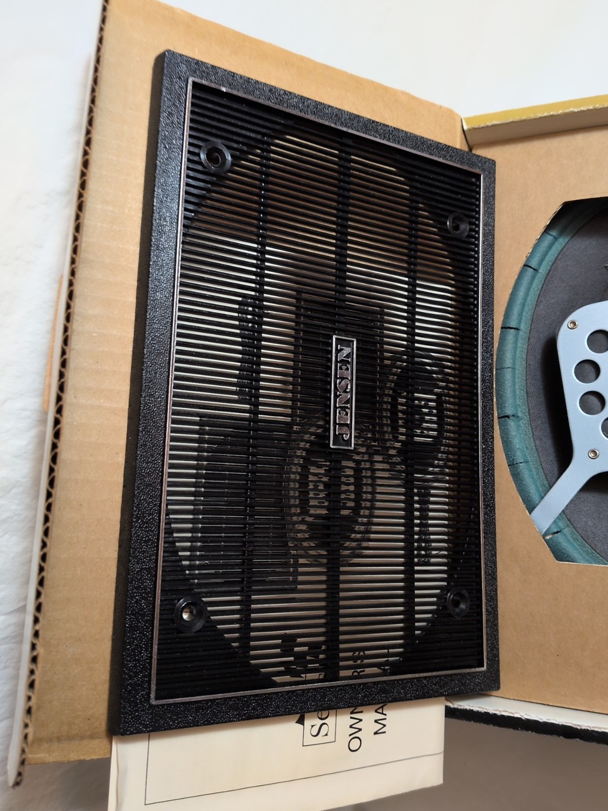 Vintage Sears Jensen Mag-20 stereo speakers NOS