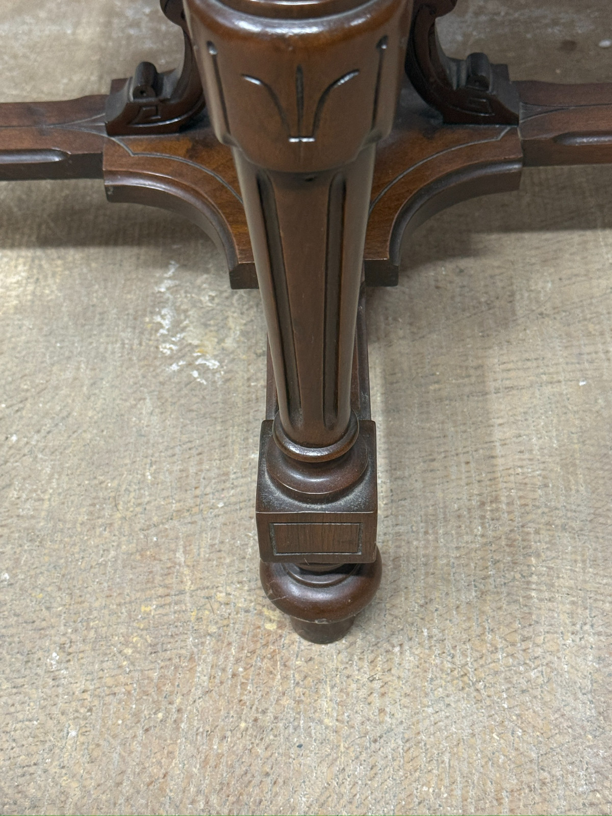 antique Rennaissance revival Victorian walnut parlor center table marble 1870