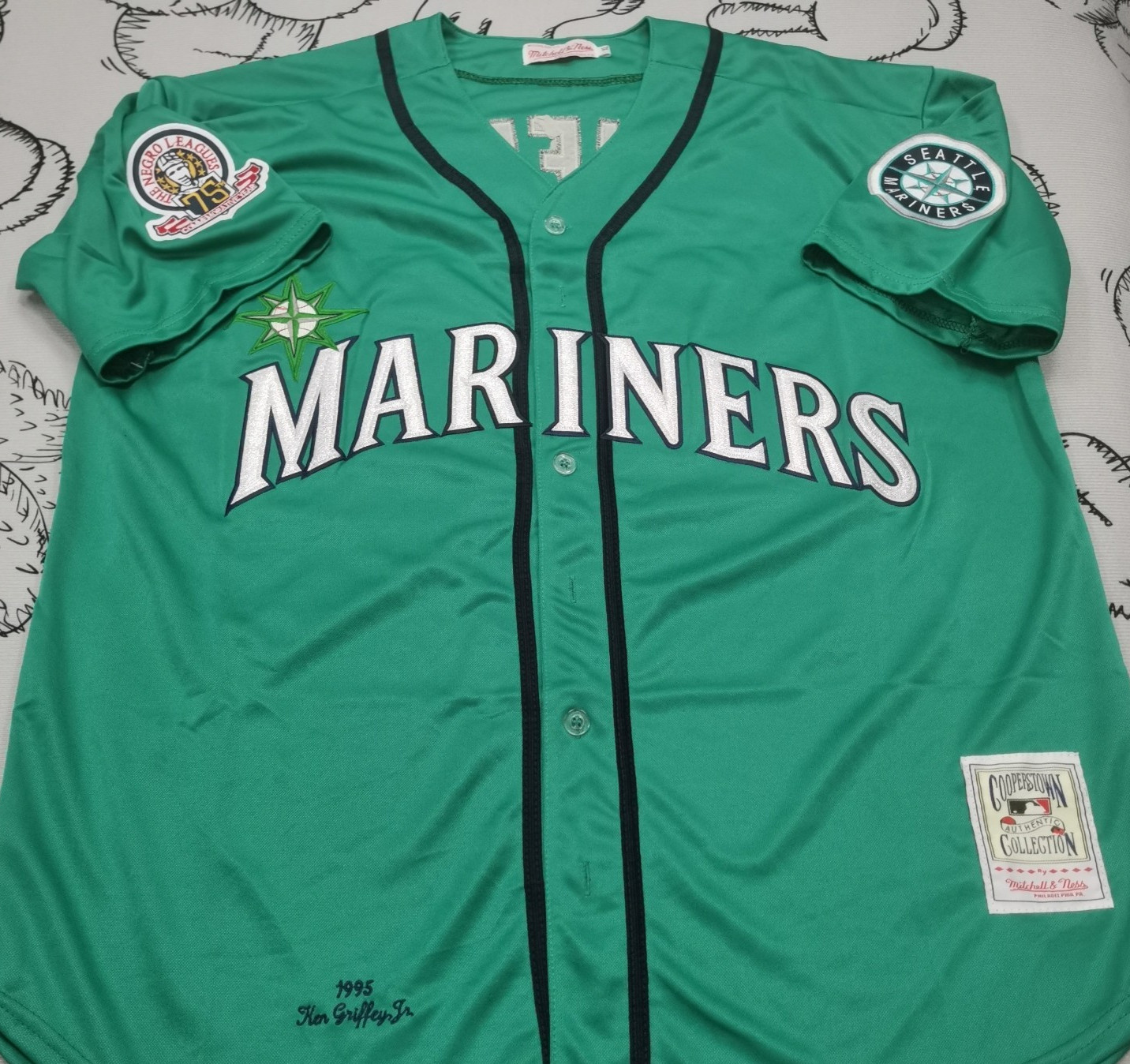 VINTAGE Ken Griffey Jr. #24 Mariners Throwback Aqua Sewn Stitched Jersey.