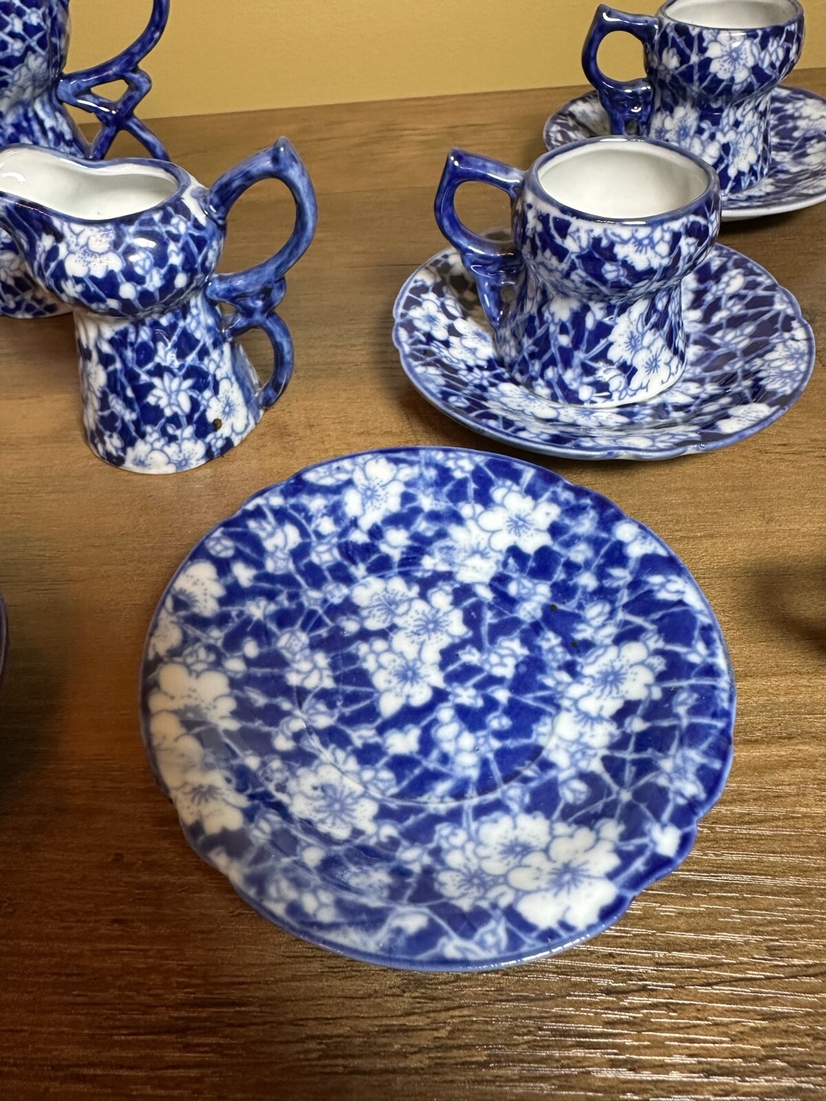 Victoria Ware Stoneware Small Tea Cups Saucers Sugar Creamer Cobalt Flue Floral