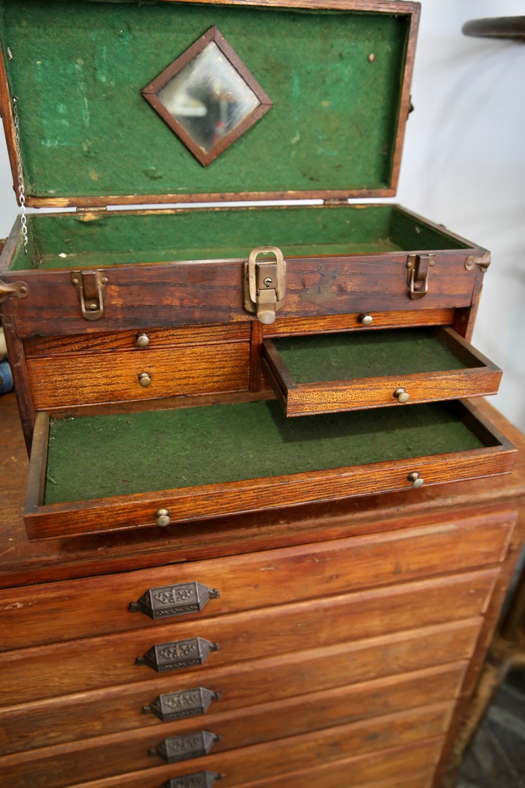 Antique Machinist Tool Box oak chest Wood Jewelry box 7 Drawer Vintage case