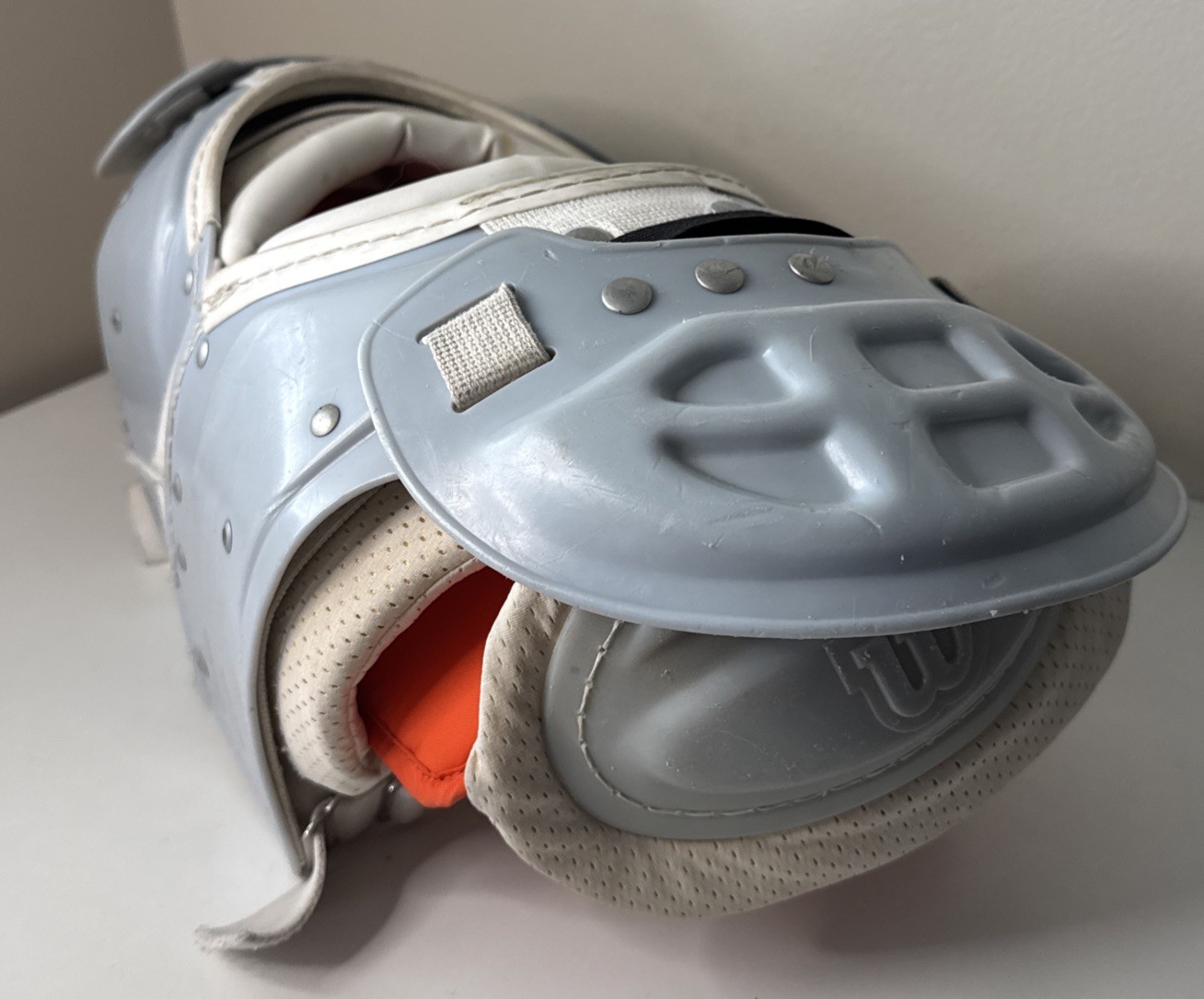 Wilson F3241 66”I” Football Shoulder Pads Regular Vintage CX Made In USA