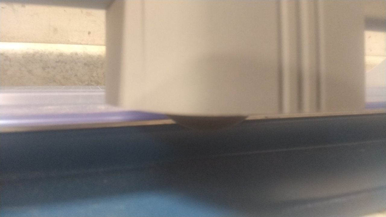 Dahle 440 30 Sheet Cap 14-1/8 In Cut L Rolling Blade Countertop Paper Trimmer