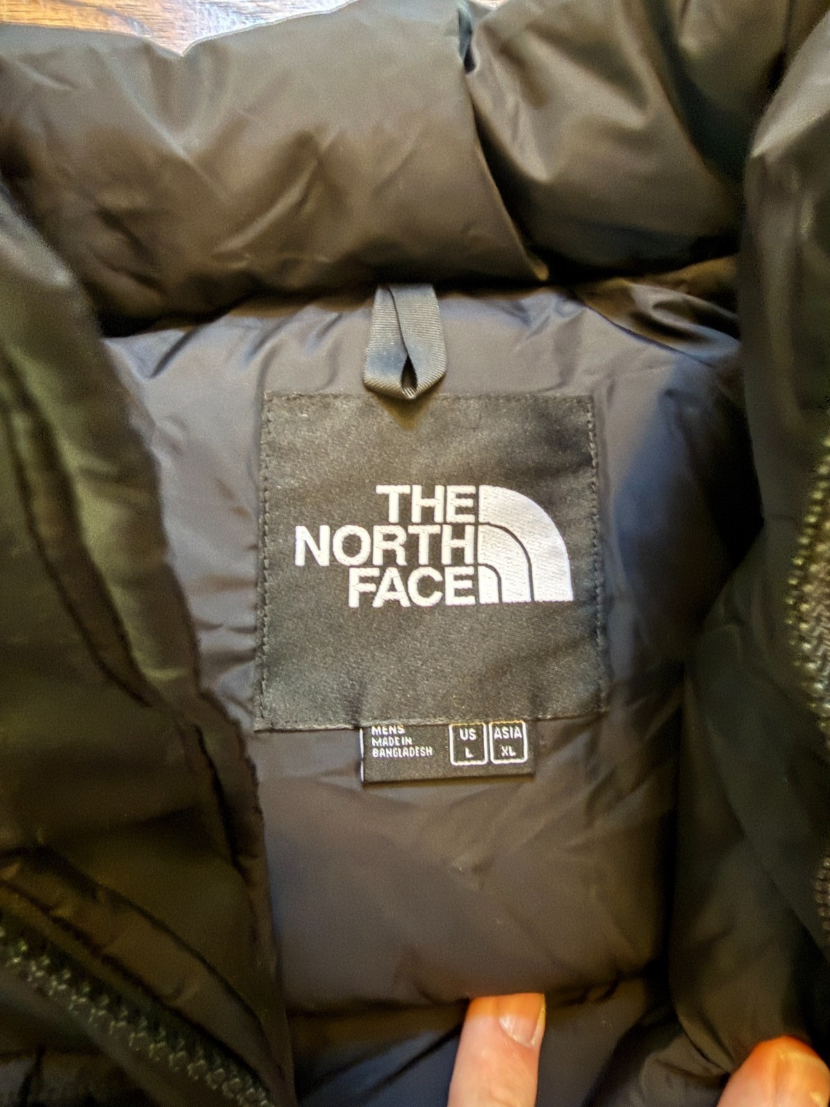 Mens The North Face Mens 1996 Retro Nuptse 700 Down Puffer Jacket Black S,M,L,XL