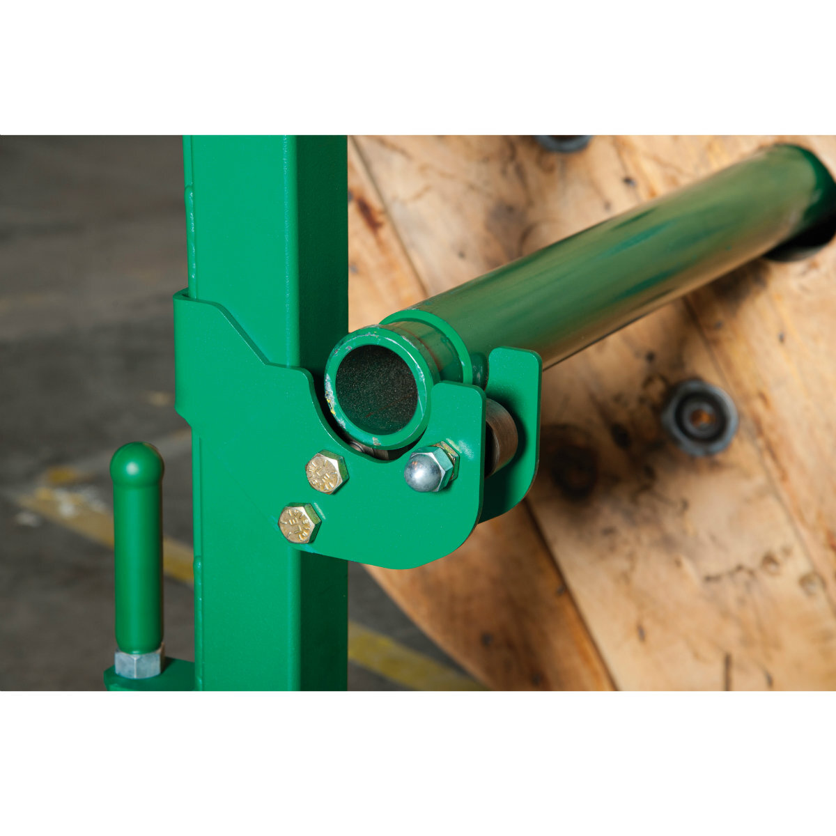 Greenlee RXM 23" - 72" Reel Jack Stand, Quick Adjust Head, 6000 lbs/Capacity