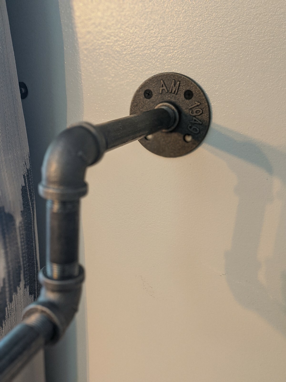 Garment Rack, Industrial Pipe Clothing Rack, Pipe Rack, Retail Display Rack