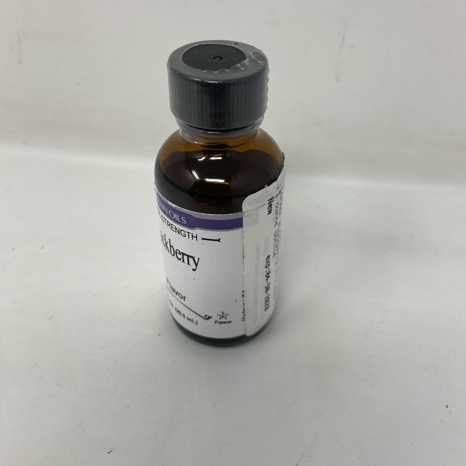 LorAnn Oils Blackberry Super-Strength Flavoring Oil, 1 oz (29.5 mL) - Amber