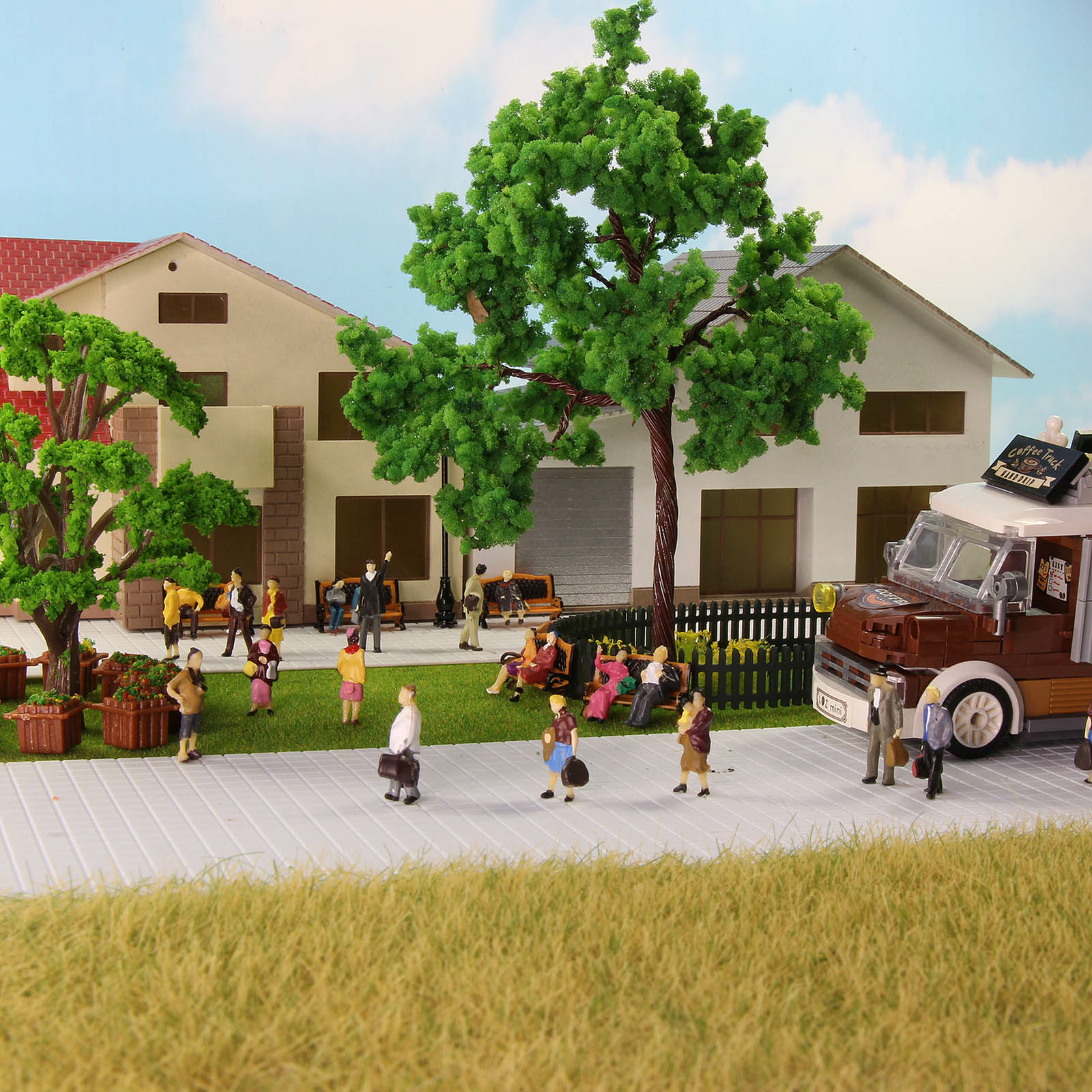 100pcs HO Scale Seated Standing People 1:87 Figures Passenger 50 Different Poses