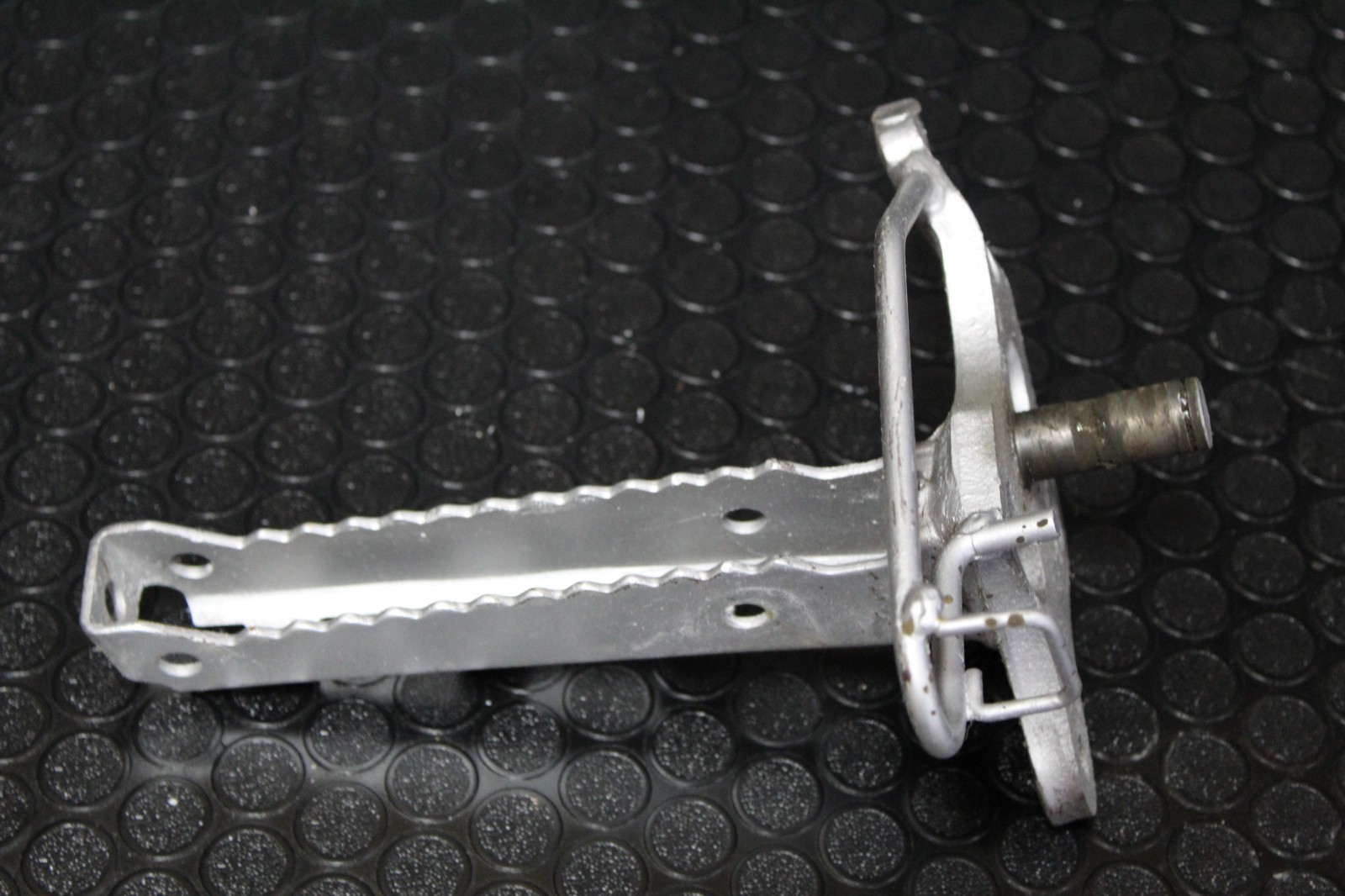 88-02 YAMAHA BLASTER OEM FOOT PEGS RESTS & REAR BRAKE PEDAL 🔥FAST SHIP🔥 GEN2