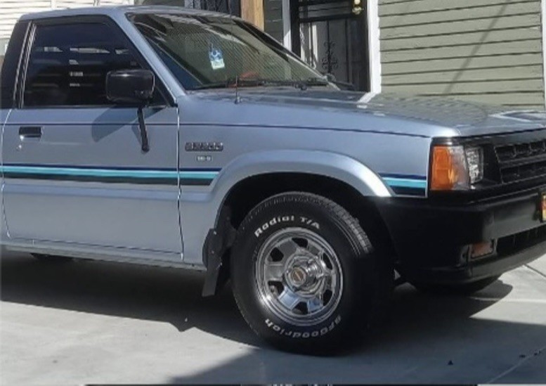 MAZDA B2200 STRIPES GRAPHICS DECALS