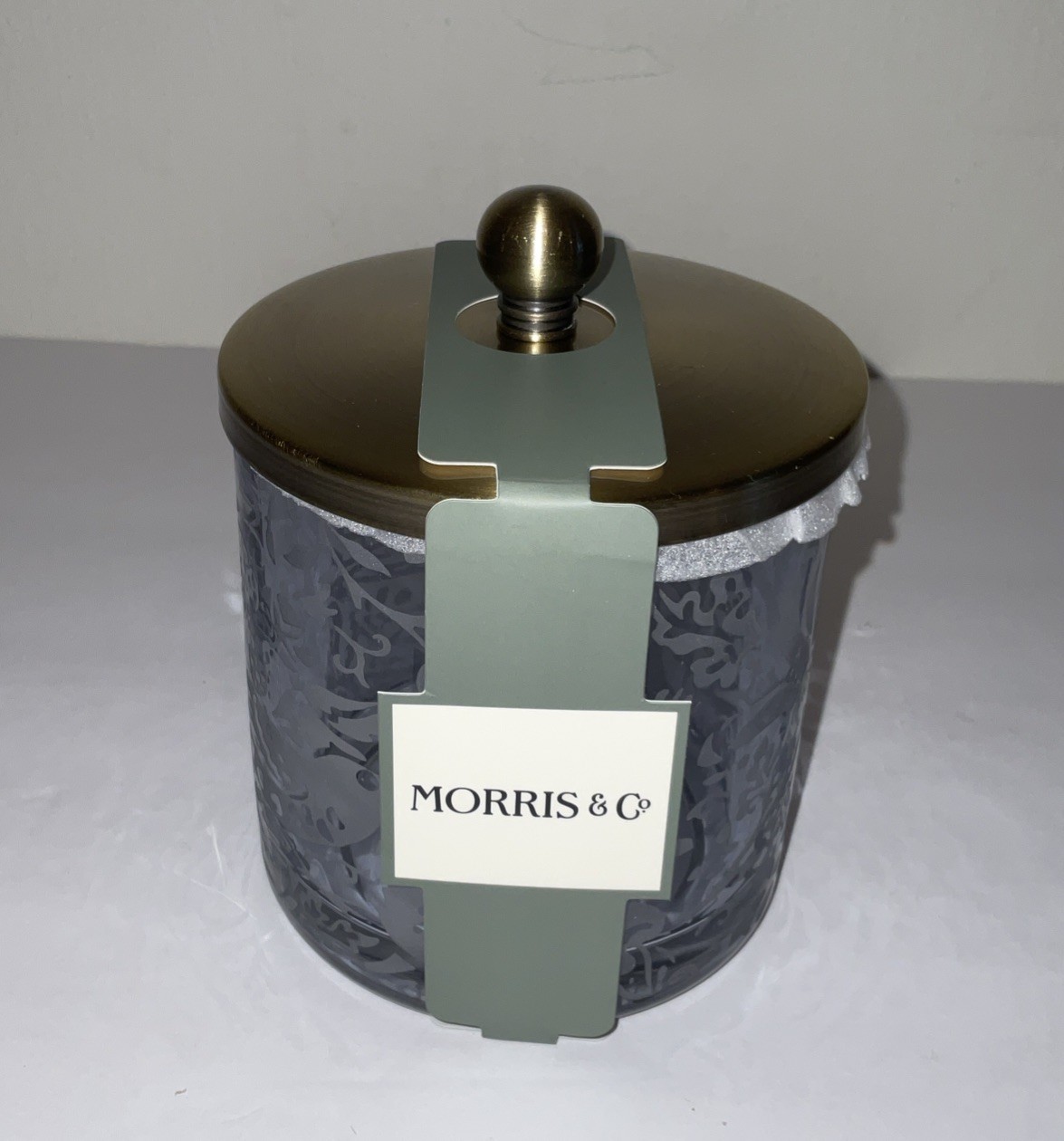 MORRIS & Co. STRAWBERRY THIEF GLASS GOLD LID COTTON BALL JAR BATHROOM VANITY NWT