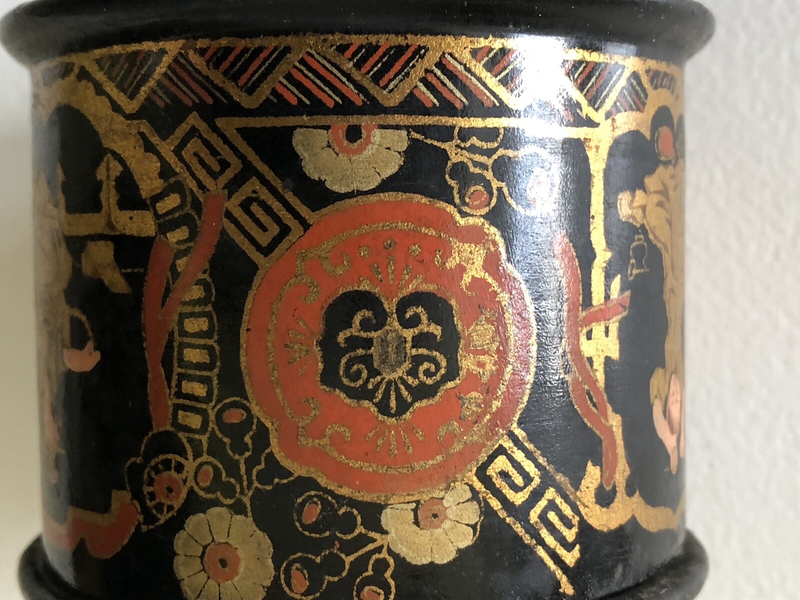 Antique Asian Chinese Japanese Black Lacquer Gold Geisha Girl Vanity Trinket Box