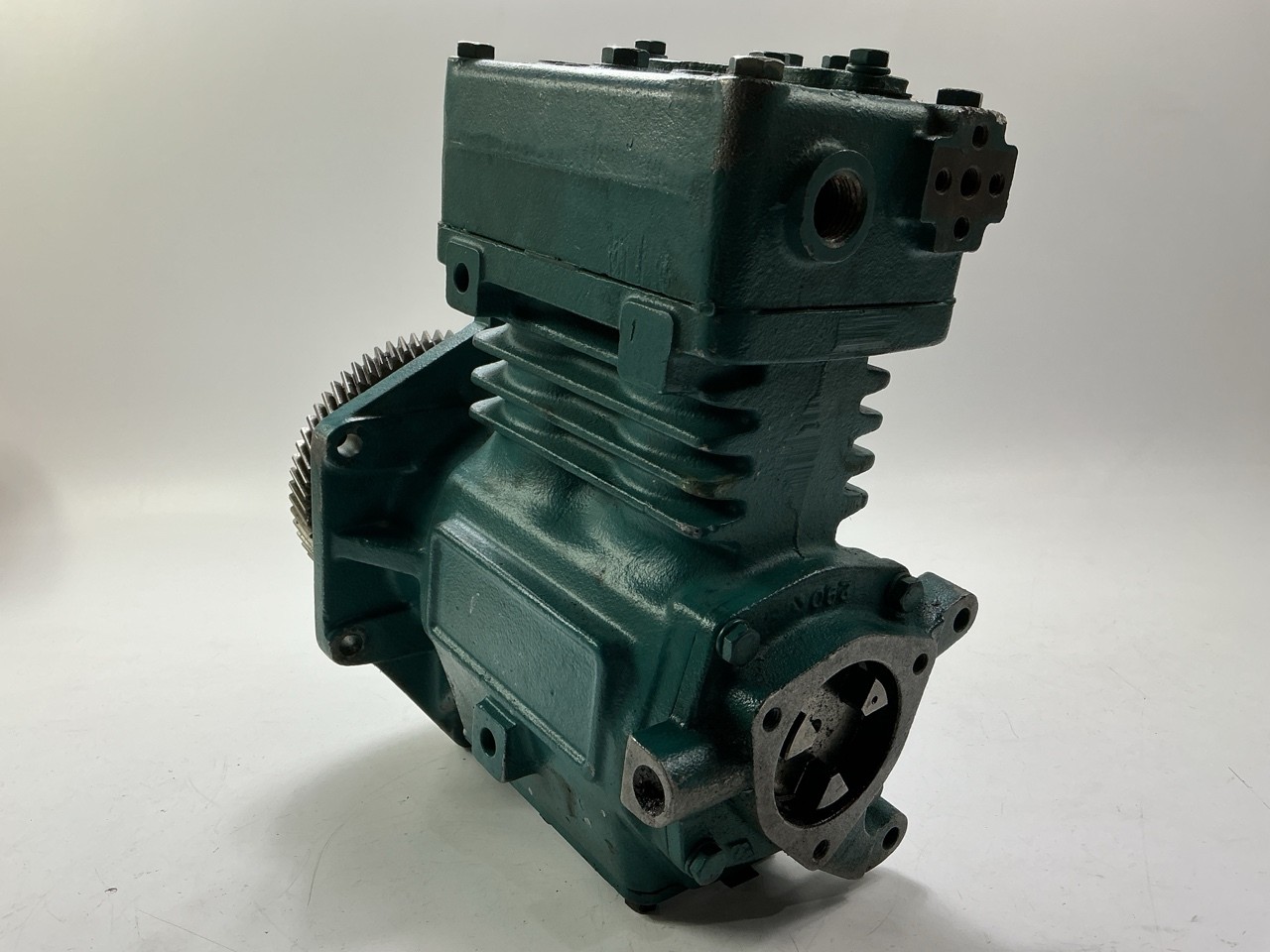 CORE Haldex 5004187X TF750 Air Brake Compressor - Detroit Diesel 60 Series 0°
