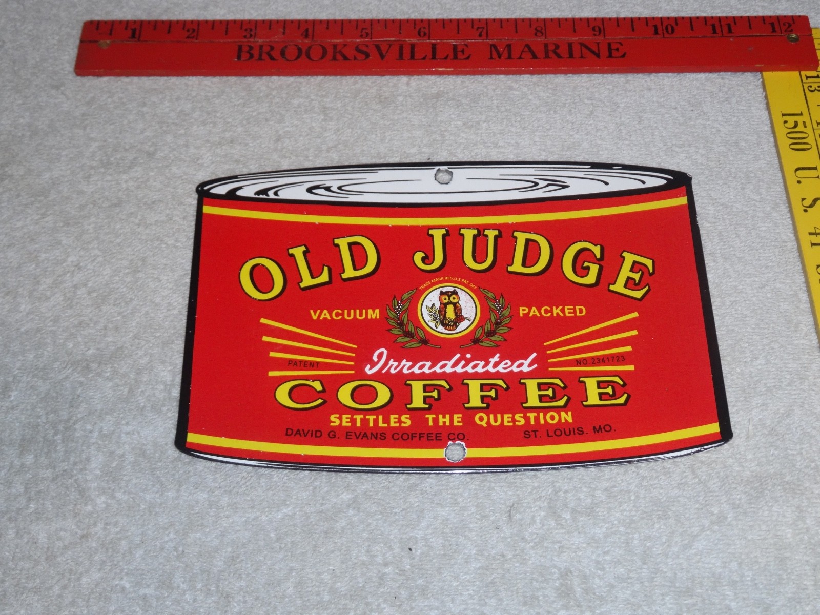 VINTAGE OLD JUDGE COFFEE CAN +OWL 7 3/4" PORCELAIN METAL SODA, GASOLINE OIL SIGN