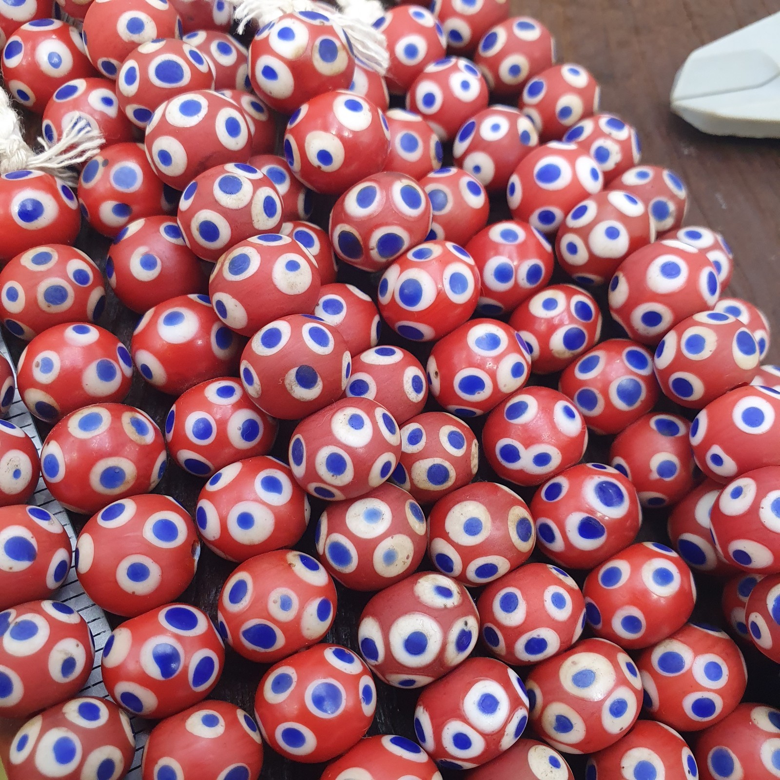 Red Skunk Beads African Style Glass Round Blue White Eye Beads Jewelry Making