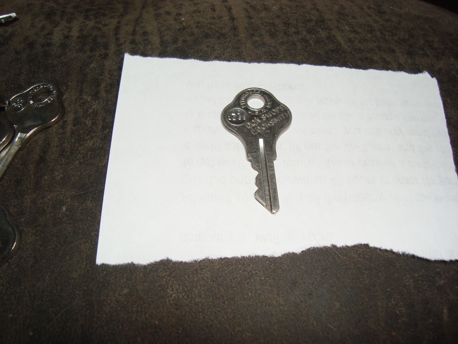 1  Lane Cedar Chest Key for Pre-1987 Chests LC1069 See Description