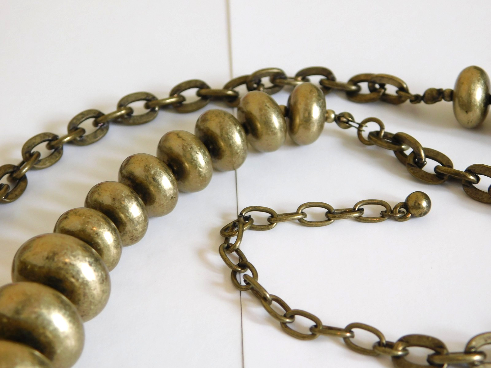 Vtg JOAN RIVERS Brass Tone Graduated Disc Bead Necklace & Stretch Bracelet Lot