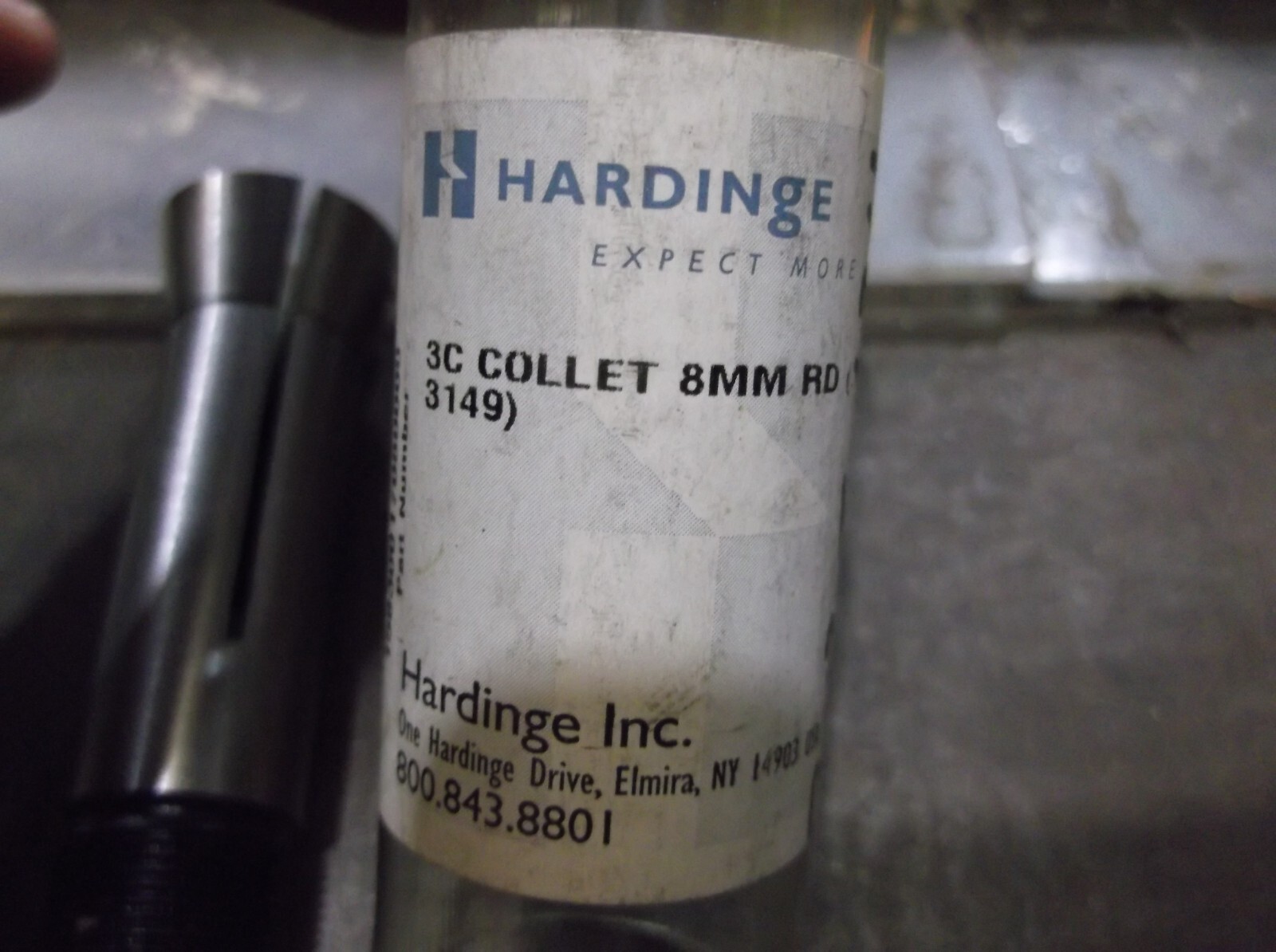 NEW IN PKG HARDINGE 3C 8MM RD COLLET (168-3)