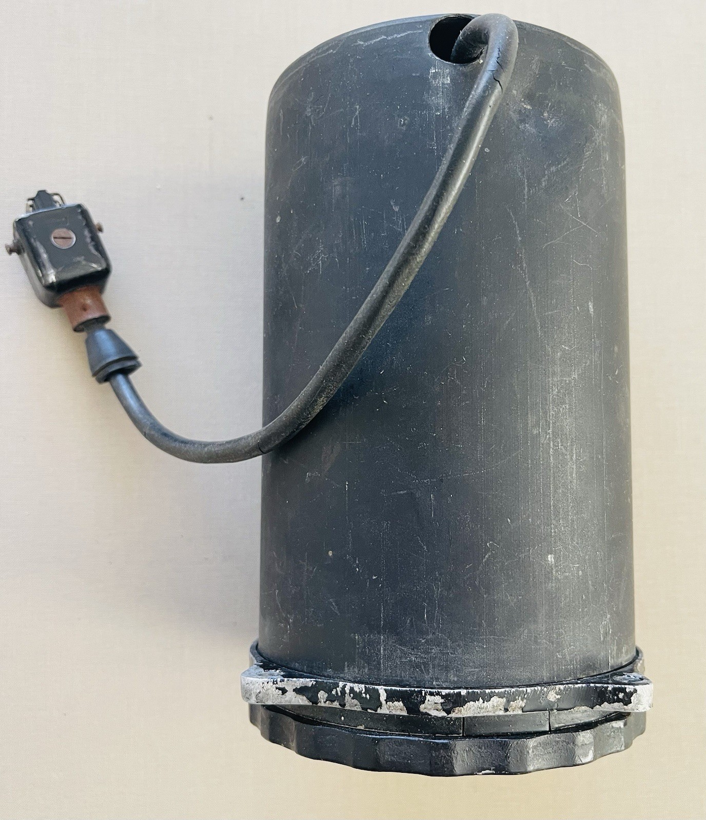 WW II German Aircraft Instrument - Artificial Horizon Wendehorizont Fl 22411-1