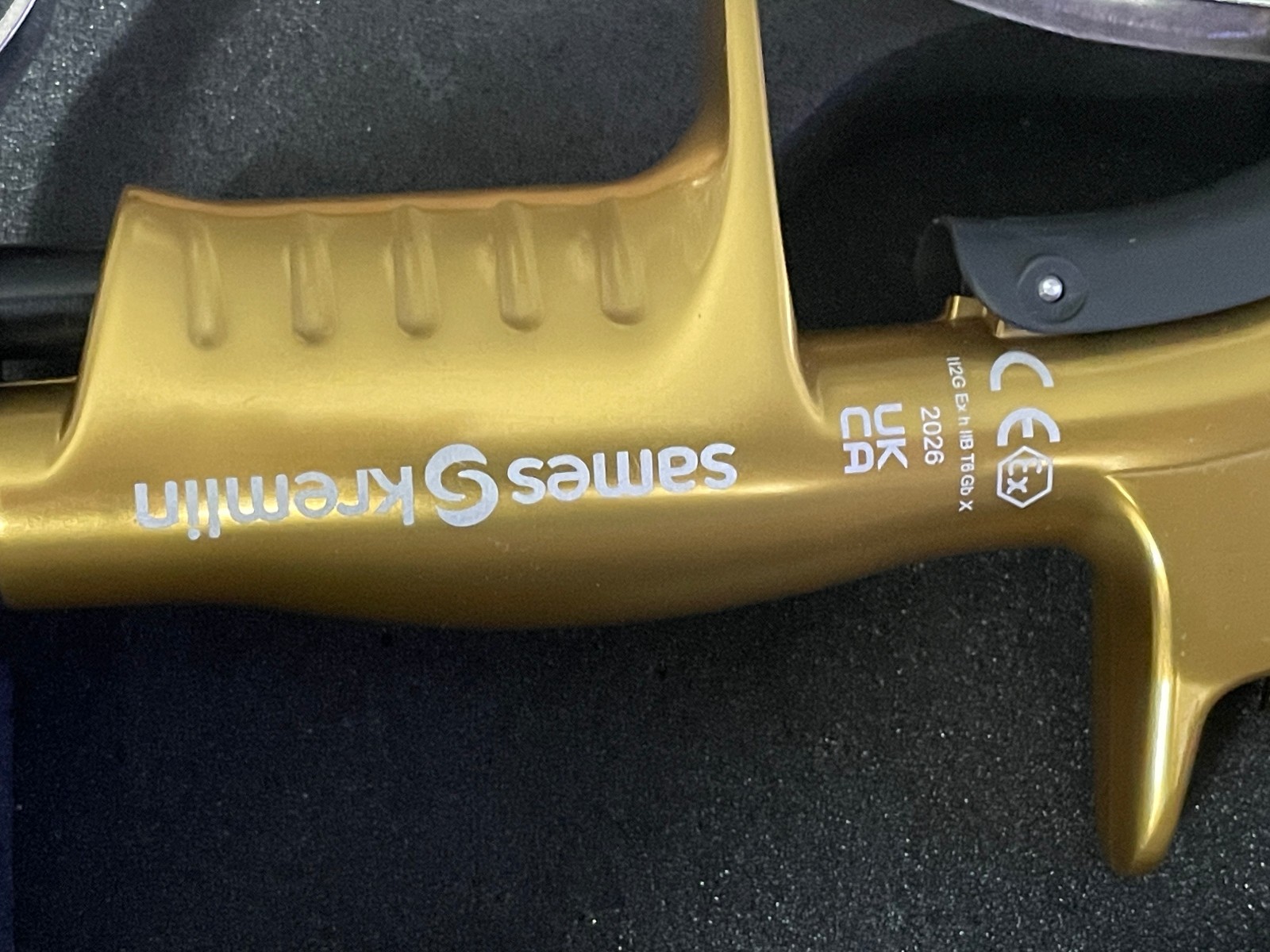 SAMES KREMLIN XCITE AIRMIX SPRAY GUN 120B NIB w/tip aircap fluid swivel-ss seat