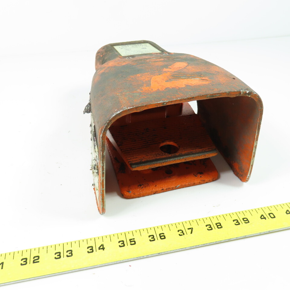 Hercules 531-SWH 250V AC 1Hp 20A Foot Pedal Operator Switch