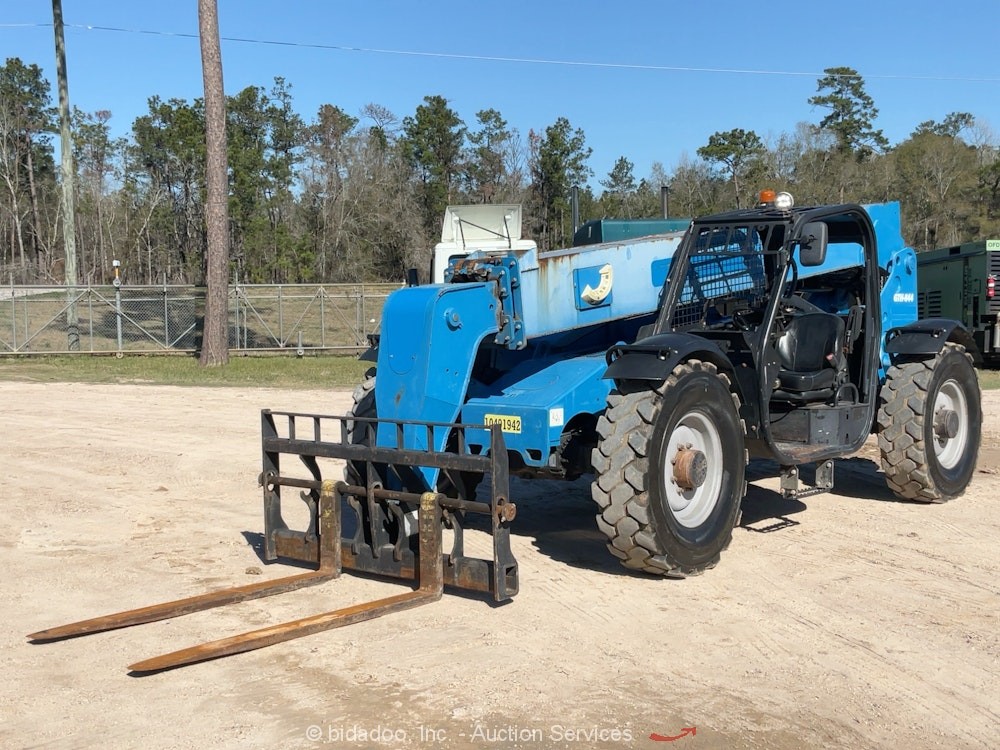 2016 Genie GTH844 8,000 lbs 44' Telescopic Reach Forklift Telehandler 8K bidadoo
