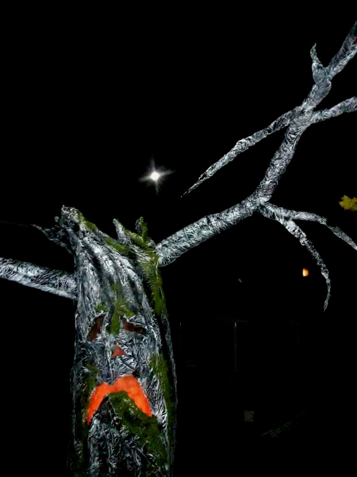 HAUNTED GLOWING HALLOWEEN TREES Halloween Props, OOAK by: MADMAT