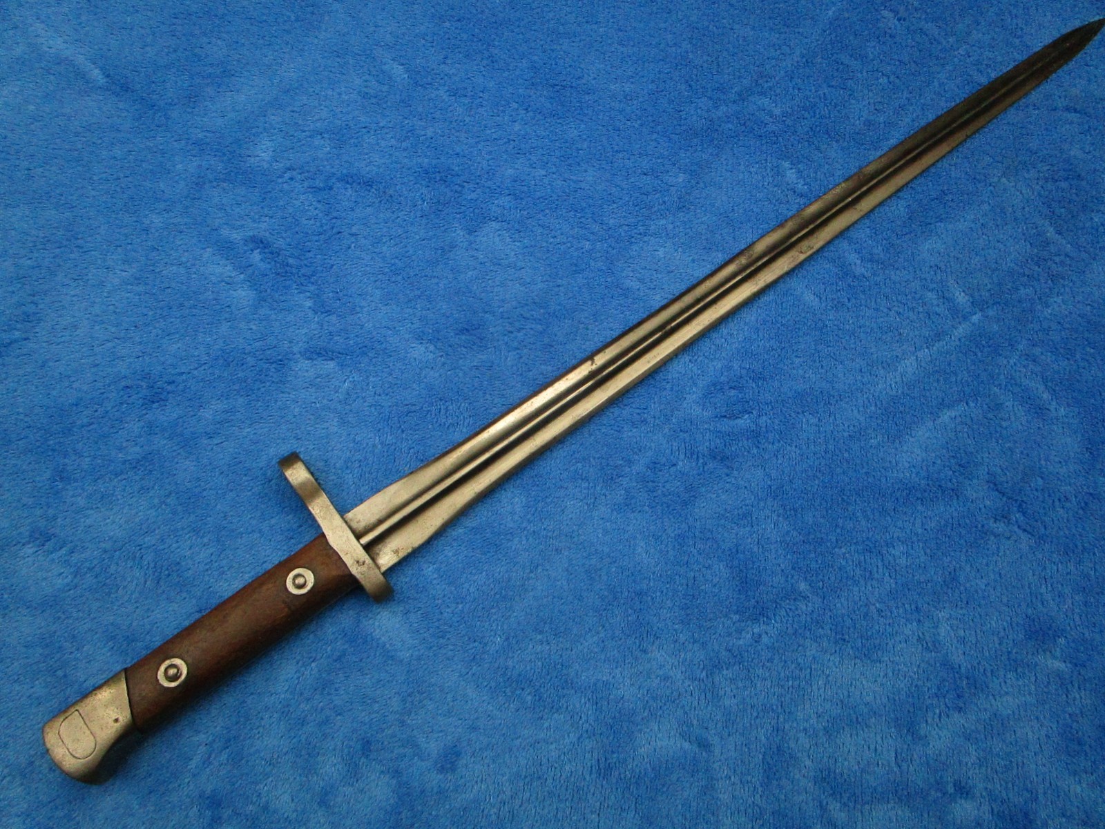 VERY RARE ORIGINAL VINTAGE M1895 HUNGARIAN GENDARMERIE BAYO MADE IN BUDAPEST