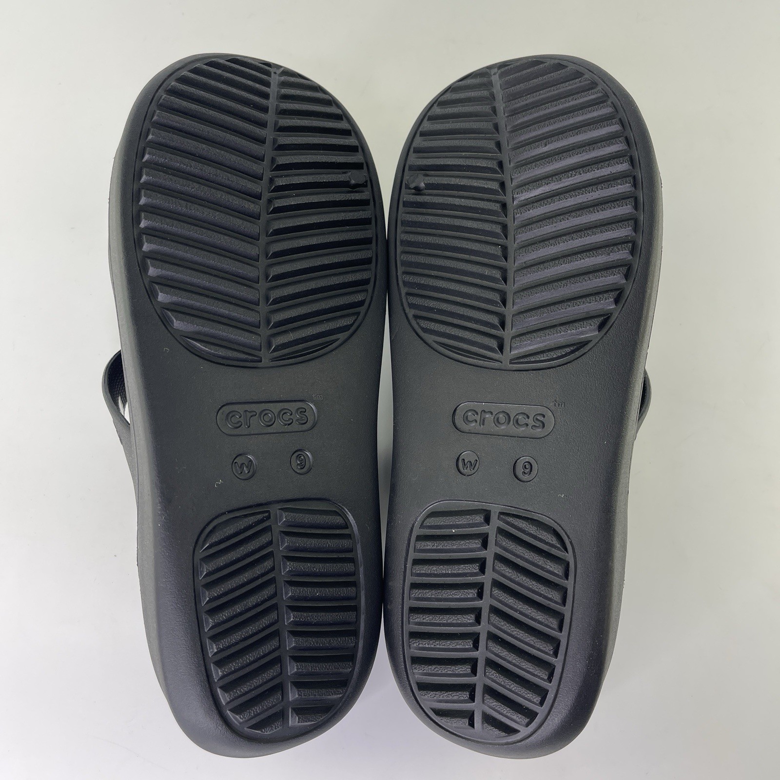 Crocs Getaway Strappy Slip On Sandals Black Womens Size 9