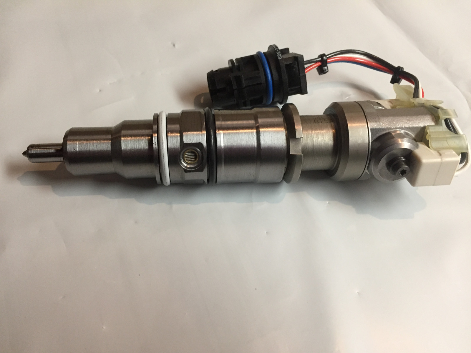 New OEM Injector For Ford 03-04 6.0L Diesel CN-6053 CN-5020-RM * NO CORE