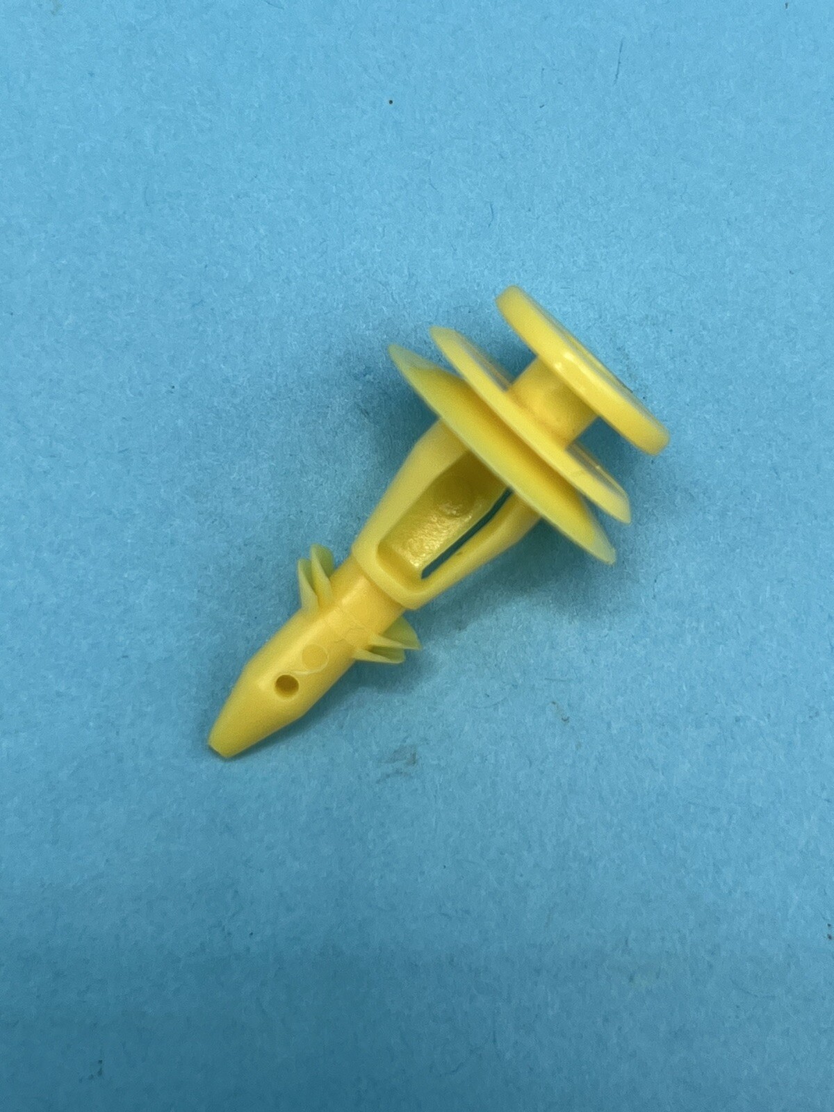 (Pack of 10) Lift Gate Trim Panel Retainer Clips for Jeep Grand Cherokee 6502991