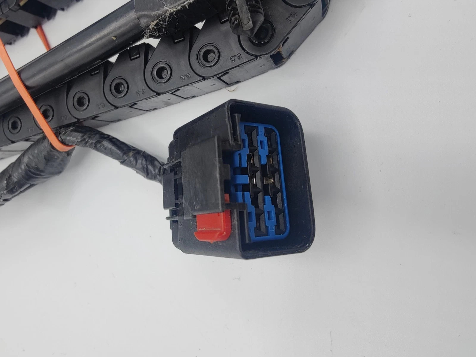 68078884AC OEM MOPAR 2012 Grand Caravan Sliding Door Right Wire Track TESTED