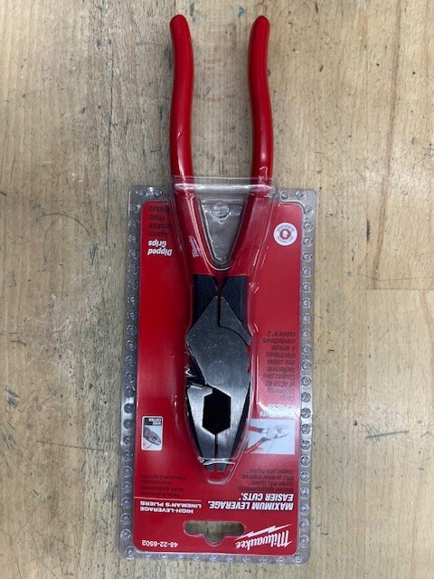 Milwaukee 48-22-6502 9 in. High-Leverage Lineman Pliers