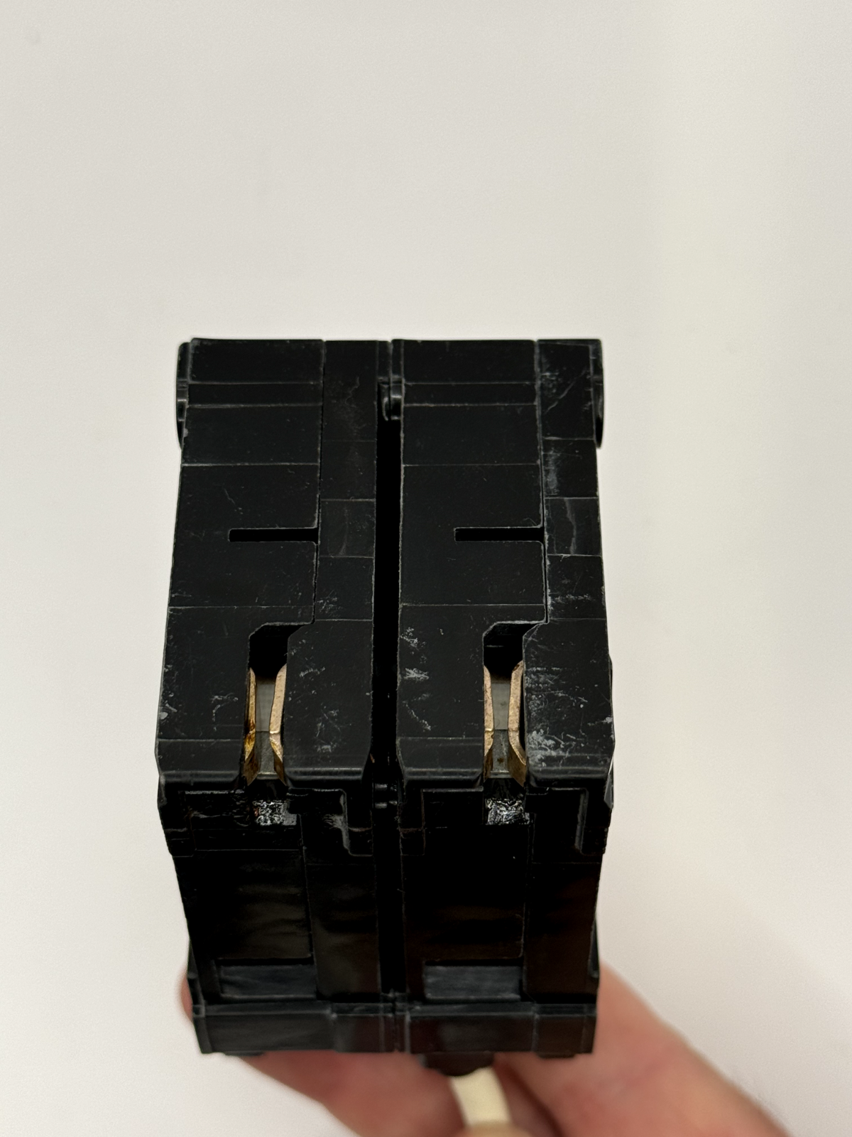 Pentair / Siemens Circuit Breaker PA220GF working take out