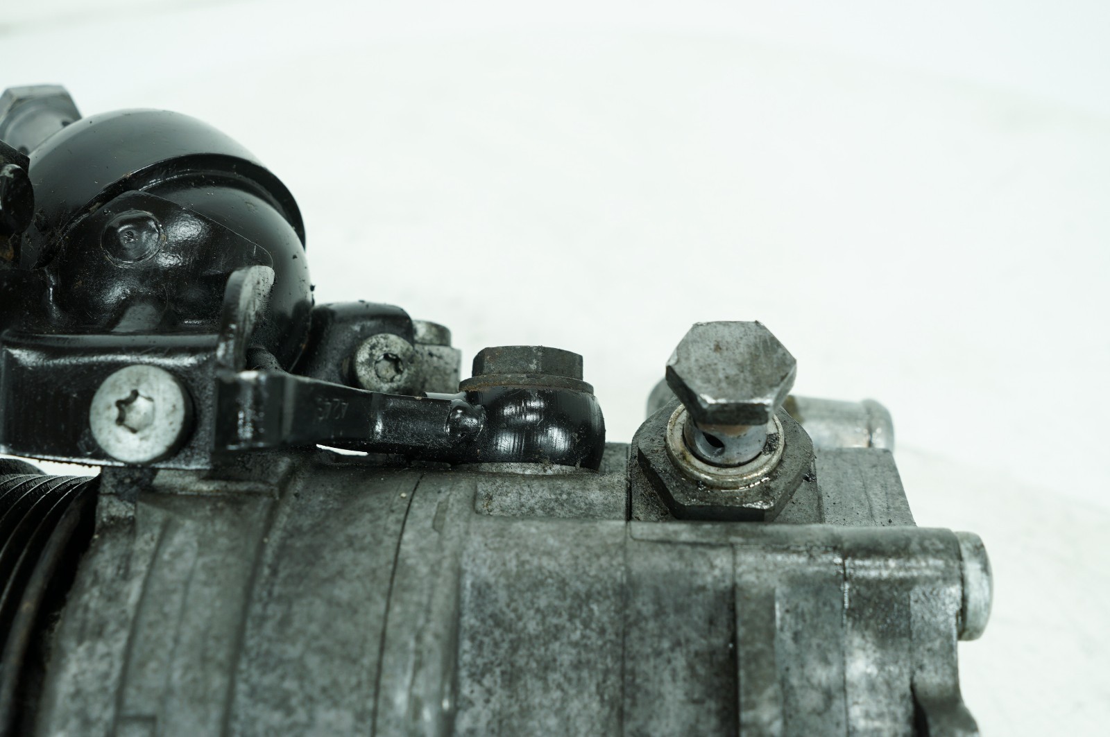 02-06 BMW 745LI 645CI 545I OEM 4.4L Dynamic Power Steering Control Pump 5078