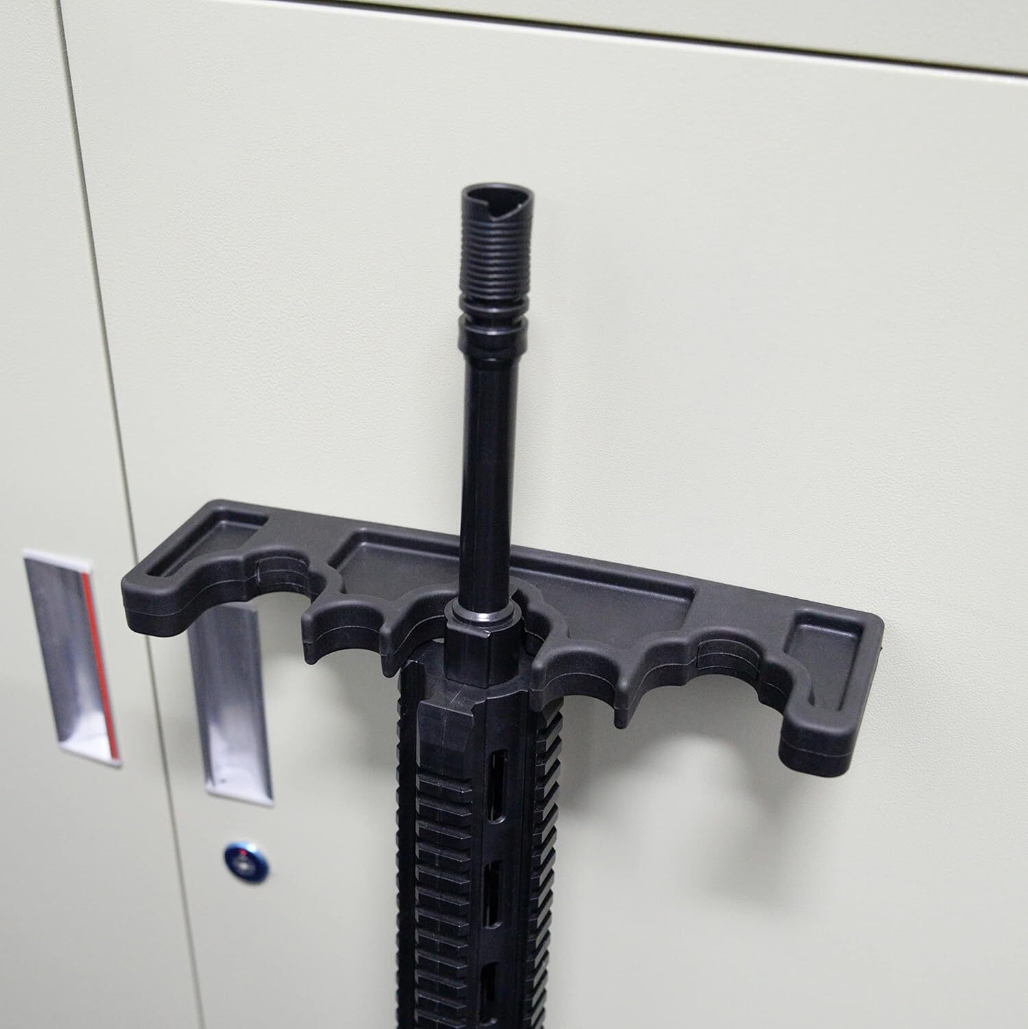 Magnetic Rifle Rack, Rubber Gun Rack for Gun Storage, Gun Holder in Gun Cabinet