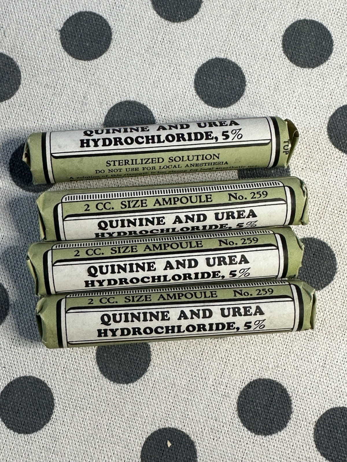 Lot of 12 Vintage Apothecary Ampoules Glass W/ Box Medicinal Collectibles Rare